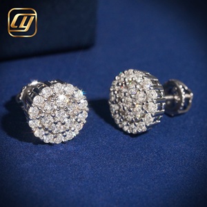 Boucles d'oreilles en argent S925 plaqué or 14 carats, pavées de moissanite ronde et de diamants VVS en grappe, bijoux fins en gros - Product Image 4