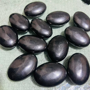 <span class=keywords><strong>Pietra</strong></span> <span class=keywords><strong>di</strong></span> preoccupazione <span class=keywords><strong>di</strong></span> <span class=keywords><strong>Shungite</strong></span> nera naturale | <span class=keywords><strong>Pietra</strong></span> <span class=keywords><strong>di</strong></span> palma portatile per alleviare lo Stress, schermatura EMF e guarigione spirituale - Product Image 4