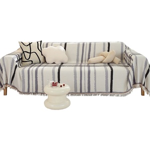 <span class=keywords><strong>Housse</strong></span> <span class=keywords><strong>de</strong></span> canapé universelle nordique toutes saisons coussin en chenille à rayures géométriques couverture complète à l'épreuve des chats en gros - Product Image 5