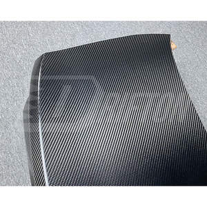 Alerón trasero de fibra de carbono preimpregnada con forma OEM de FedEx en stock para BMW M4 G82 - Product Image 5