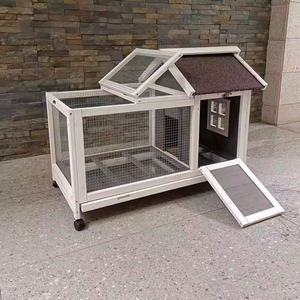 Moderna Gabbia per Animali da Esterno in Legno, Casetta Triangolare Sostenibile per Polli, Conigli e Uccelli - Product Image 2