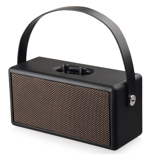 Retro Design Wireless BT Wooden Speaker Leather Surface and Removable Handle Portable Speaker Inside 4500 MAh Battery