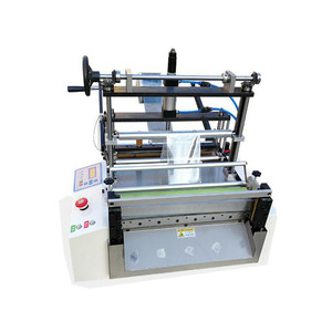 Petite machine manuelle de fabrication de sacs en plastique, découpeuse de rouleaux en polypropylène HDPE en feuilles, machine de découpe et de thermoscellage de sacs en plastique - Product Image 1