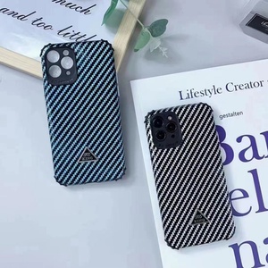 Funda de Teléfono Celular a la Moda, Cubierta Trasera de Cuero Desmontable para iPhone 12 de 6.1 Pulgadas, Funda de Cuero PU con Marco de TPU - Product Image 6