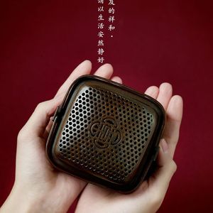 Quemador de Incienso de Cobre Hecho a Mano, Estilo Antiguo con Detalles Dorados, Portátil, para Uso en Interiores, Accesorio para la Ceremonia del Té - Product Image 4