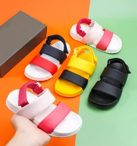 2023 neue Schnallen riemen Eva Kinder Baby Luxus Strands andalen Schuhe Kinder Mädchen Outdoor flache Sports andalen für Jungen