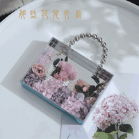 Nouveau Style fait à la main décoratif préservé fleurs éternelle Rose hortensia avec mignon lapin poupée en acrylique transparent sac à main Roses boîte