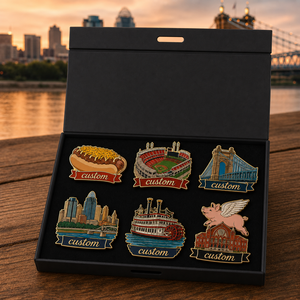 Lot de badges émaillés personnalisés de Cincinnati en gros, avec boîte cadeau, badges de revers du stade de baseball <span class=keywords><strong>Coney</strong></span>, souvenirs de voyage, ensemble de badges culturels du fleuve Ohio - Product Image 1