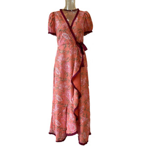 Abito lungo da donna con scollo a V e stampa floreale, stile bohémien-chic per le vacanze, con volant asimmetrici - Sehe Fashion - Product Image 6