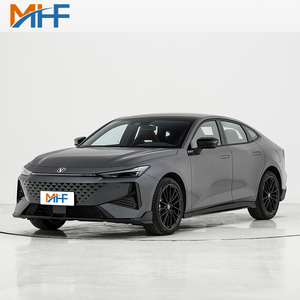 Voiture à essence chinoise changan uni <span class=keywords><strong>v</strong></span> voitures d'occasion conduite à gauche chan gan uni <span class=keywords><strong>v</strong></span> <span class=keywords><strong>auto</strong></span> Export Arménie - Product Image 5