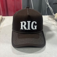 Gorra Trucker OEM de 5 Paneles con Visera Plana, Nueva Llegada, de Algodón Sólido, Colores Sólidos, Estructurada, con Cierre a Presión, Bordado 3D Personalizado, RIG Marrón Oscuro