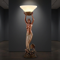 Lampadaire Sculptural Personnalisable en Bronze Femme Européenne – Taille Sur Mesure, Installation Mondiale Incluse, Cadeau Fête Nationale en Métal Coulé