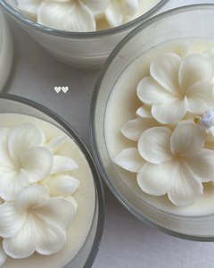 AIKUN Home Decor <b>Candle</b> Jars Luxury Scented <b>Candle</b> Transparent <b>Small</b> Glass Jar Unique Daisy Design <b>Candles</b> - Product Image 6