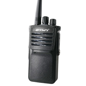 Walkie Talkie Profesional Resistente al Agua IP68 de 10W de Alta Potencia UHF VHF de Doble Banda para Comunicación en Obras de Construcción - Product Image 2