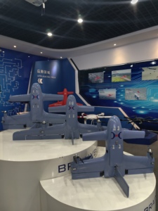 Ngoài trời chuyên nghiệp <span class=keywords><strong>vtol</strong></span> cố định cánh UAV <span class=keywords><strong>Drone</strong></span> tầm xa với 4k Máy ảnh và <span class=keywords><strong>GPS</strong></span> - Product Image 4