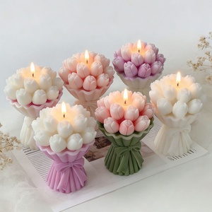 Moule en silicone pour bougie décorative en forme de bouquet de tulipes Early Riser, moule pour bougie parfumée artisanale en forme de fleur de tulipe DIY - Product Image 1