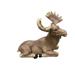 Estatuilla de alce de resina hecha a mano, estatua de ciervo estilo bosque rústico para mesa interior y decoración del hogar de temporada - Product Image 3