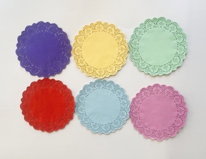 Vente en gros de nouveaux produits couleur blanche tapis de <span class=keywords><strong>table</strong></span> jetable en dentelle de qualité alimentaire napperons en dentelle de papier de style personnalisé - Product Image 6