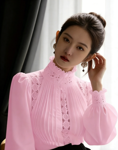 เสื้อผู้หญิงไซส์ใหญ่ สีชมพูล้วน แต่งลูกไม้ คอทรงโอ แขนทรงกระบอก ผ้าชีฟองจีบหรูหรา สวมใส่สบายๆ สำหรับฤดูใบไม้ผลิ/ฤดูใบไม้ร่วง - Product Image 4