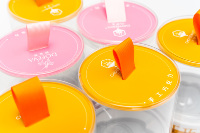 Boîte d'emballage transparente personnalisée pour chocolats avec poignée cadeau, idéale pour les dragées de mariage et les cadeaux sucrés