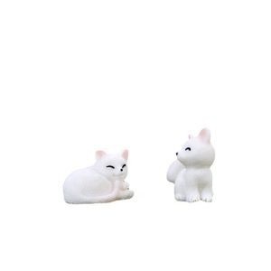 Ornements en résine de petits animaux de dessin animé (dauphin, léopard), accessoires de micro-paysage, cadeaux, chat, renard, lapin, chen jun - Product Image 1