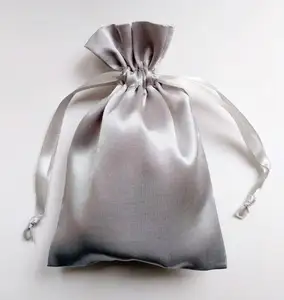 Lüks toptan gümüş gri saten ipli düğün favor çanta
