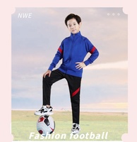 Setelan Olahraga Sepak Bola Pria Terlaris Desain Baru Lengan Panjang Baju Latihan Sepak Bola Atasan Fujian China 100% Poliester LUSON