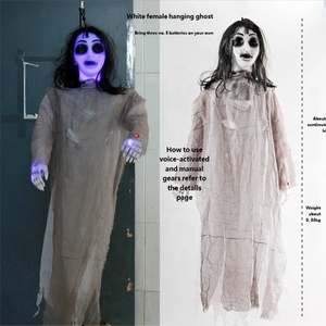Décoration d'Halloween pour bar, maison hantée, scène d'évasion en chambre secrète : Grande fantôme suspendue effrayante (sorcière) - Product Image 2