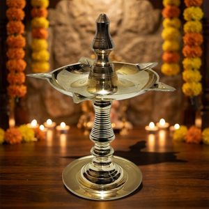 Meilleure vente lampe à huile Samai en laiton pur de style indien du sud lanterne Deepam pour les cérémonies spirituelles et les mariages religieux - Product Image 1