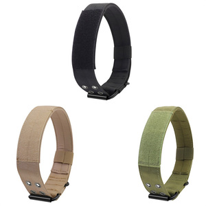 Collier tactique en nylon pour chien, réglable, pour chiens de taille moyenne et grande, toutes saisons, motif monochrome - Product Image 5