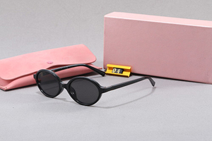 Con logotipo personalizado para mujer, gafas de sol redondas con correa personalizada para hombre, gafas de sol de alta gama para damas. - Product Image 1
