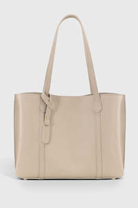 Bolso tote impermeable de gran capacidad y alta calidad para mujer, personalizable como bolso de hombro. - Product Image 3