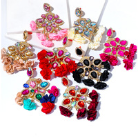 Boucles d'oreilles chandelier de luxe 2026 avec diamants colorés, boucles d'oreilles chandelier à pampilles en cristal rouge rosé pour filles