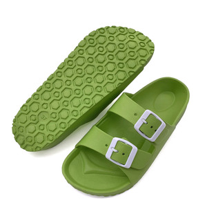 Venta directa de fábrica y venta al por mayor de <span class=keywords><strong>Sandalias</strong></span> cómodas y ligeras para <span class=keywords><strong>hombre</strong></span> con doble hebilla - Product Image 1