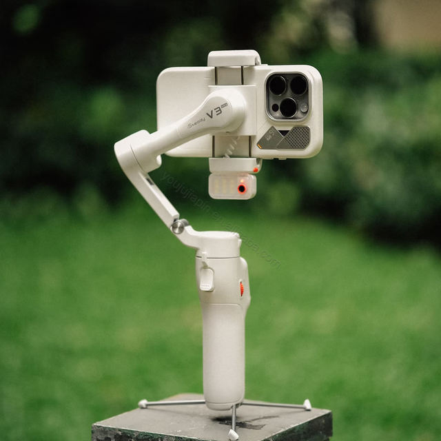 Hohem ISteady V3 Smartphone Stabilizer Ai Face Tracking 3-Axis Phone Gimbal Built-in Selfie Stick Portable IPhone15