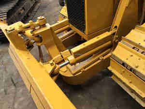 Bulldozer <span class=keywords><strong>CAT</strong></span> D3C Bekas Asli Jepang Berkualitas Tinggi untuk Dijual - Product Image 3