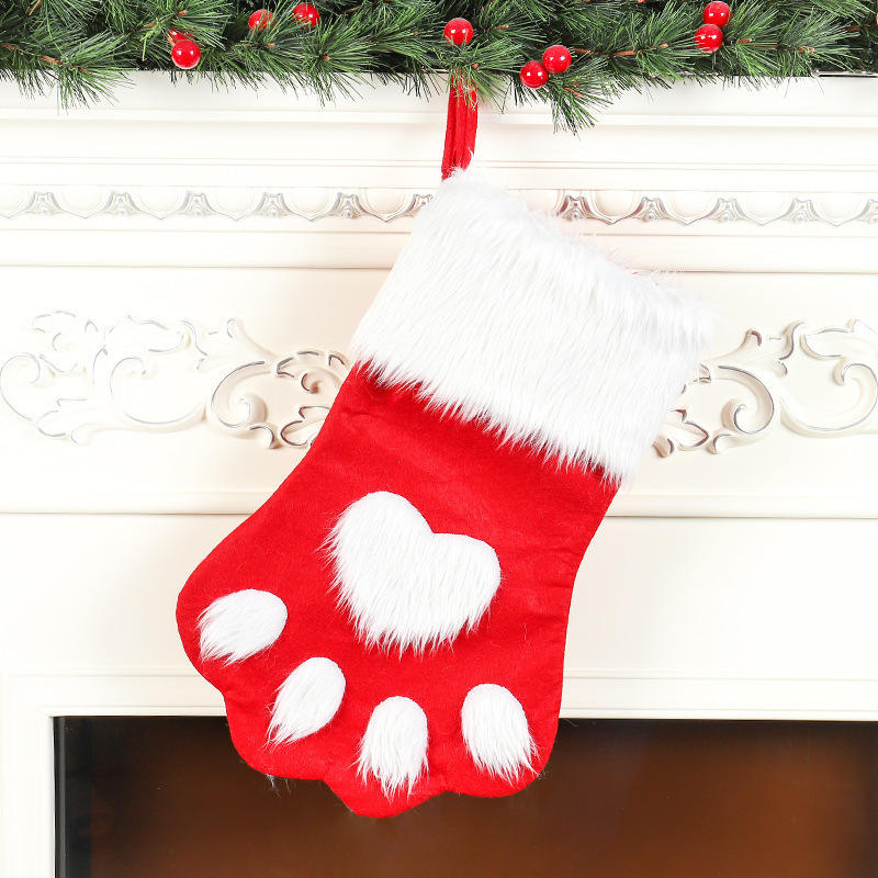 Red long-haired bear paw socks
