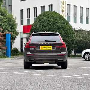 <span class=keywords><strong>Volvo</strong></span> <span class=keywords><strong>XC60</strong></span> T5 AWD Comfort Edition 2.0T Essence SUV Luxe 2019 LHD Sièges en Cuir Véhicules d'<span class=keywords><strong>Occasion</strong></span> pour Exportation en Gros - Product Image 5