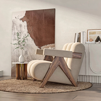 Fauteuil d'appoint moderne capitonné beige avec pieds en bois pour salon et hôtel