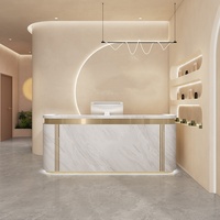 Comptoir de réception en bois de luxe moderne de haute qualité avec logo personnalisé pour institut de beauté, salon esthétique, boutique de détail, hôtel, hôpital