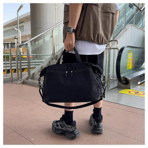 RUIQUWIN - Bolsa de Gimnasio Cruzada Unisex de Gran Capacidad, Impermeable, con Separación para Ropa Seca y Mojada, Expandible, Ligera y Portátil, Venta al por Mayor - Product Image 3