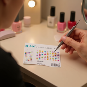 Adesivi con strass Ilan Star da 12 mm, decorazioni multicolori per nail art - Product Image 2