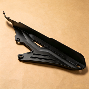 Protezione Catena in Fibra di Carbonio ad Alte Prestazioni per Sur-Ron Light Bee LBX X S - Scudo Pignone di Trasmissione Modificato - Product Image 3