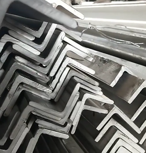 Acero Angular de 135 Grados de Varias Especificaciones Personalizadas de Fábrica a Bajo Precio - Product Image 2