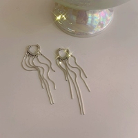 Anting-anting lingkaran dengan jumbai kancing jamur perak berbentuk hati EK164, berlapis rhodium, bergaya trendi untuk pelajar
