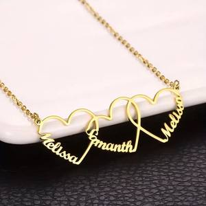 Collana con ciondolo in acciaio inossidabile personalizzata con nome d'amore della clavicola regalo di compleanno <span class=keywords><strong>per</strong></span> gli amici - Product Image 1