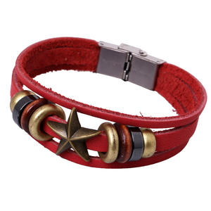 Brazalete Punk de Cuero Vacuno para Hombre y Mujer, Brazalete con Remaches y Estrellas Antiguas, Brazalete de Cuero Genuino con Pentagrama - Product Image 1