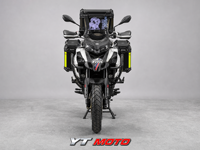 Moto de tourisme routière Benelli TRK 552X bicylindre refroidie par eau