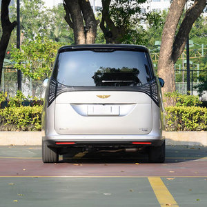 รถยนต์ไฟฟ้า Geely Galaxy V900 ใหม่ รถอเนกประสงค์ MPV สะดวกสบาย ควบคุมอัจฉริยะ ระยะทางวิ่งไกลขึ้น เหมาะสำหรับครอบครัว ธุรกิจ และผู้โดยสาร - Product Image 5