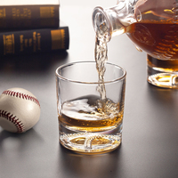 Ensemble de carafe à whisky en verre en forme de balle de baseball NOVARE Creative, 4 verres, capacité de 1000 ml, thème sportif, pour la maison, bar à domicile